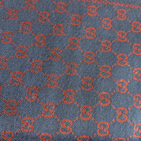 Gucci Scarf - Picture 5 of 6
